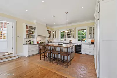 136 Mallery Rd, New Ashford, MA 01237 - Photo 17