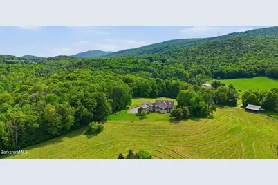 136 Mallery Rd, New Ashford, MA 01237 - Photo 95