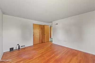 595 Williams St, Pittsfield, MA 01201 - Photo 29