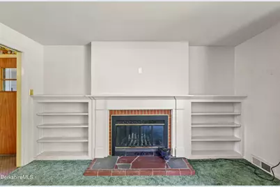 595 Williams St, Pittsfield, MA 01201 - Photo 7