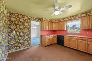 595 Williams St, Pittsfield, MA 01201 - Photo 19