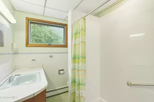 380 Cheshire Rd, Pittsfield, MA 01201 - Photo 17