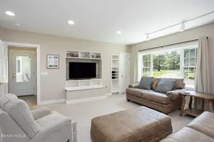 3 Cornwall Dr, Great Barrington, MA 01230 - Photo 21