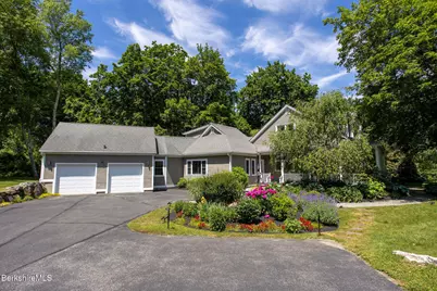 3 Cornwall Dr, Great Barrington, MA 01230 - Photo 51
