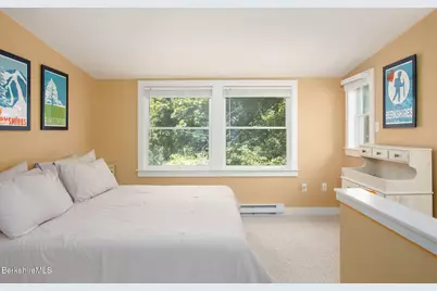 3 Cornwall Dr, Great Barrington, MA 01230 - Photo 31