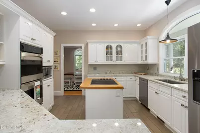 3 Cornwall Dr, Great Barrington, MA 01230 - Photo 23