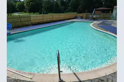 3 Cornwall Dr, Great Barrington, MA 01230 - Photo 5