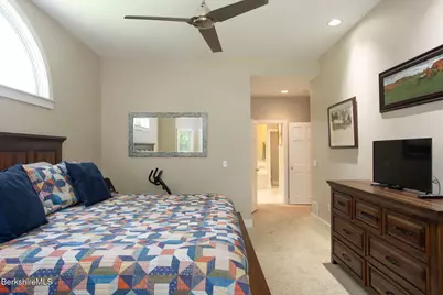 3 Cornwall Dr, Great Barrington, MA 01230 - Photo 41
