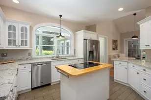 3 Cornwall Dr, Great Barrington, MA 01230 - Photo 17