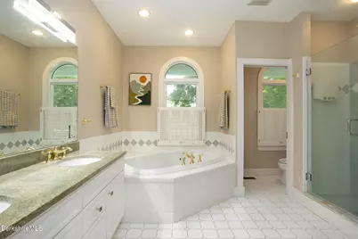 3 Cornwall Dr, Great Barrington, MA 01230 - Photo 43