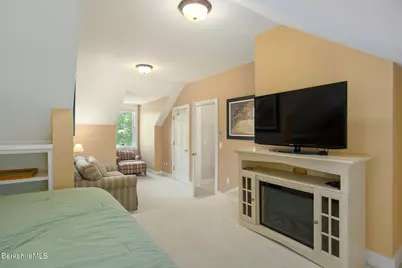 3 Cornwall Dr, Great Barrington, MA 01230 - Photo 43