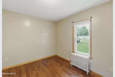 688 Cheshire Rd, Lanesborough, MA 01237 - Photo 21
