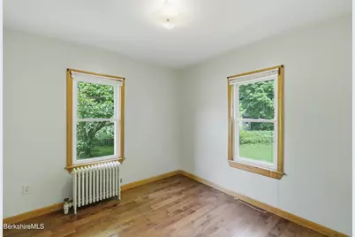 688 Cheshire Rd, Lanesborough, MA 01237 - Photo 25