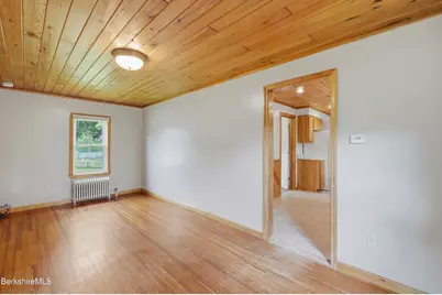 688 Cheshire Rd, Lanesborough, MA 01237 - Photo 13