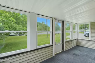 688 Cheshire Rd, Lanesborough, MA 01237 - Photo 9