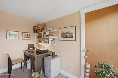 1121 North St, Pittsfield, MA 01201 - Photo 21