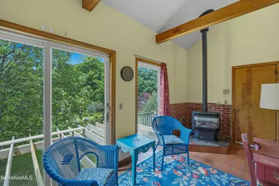 1121 North St, Pittsfield, MA 01201 - Photo 23