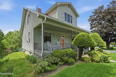 1121 North St, Pittsfield, MA 01201 - Photo 5
