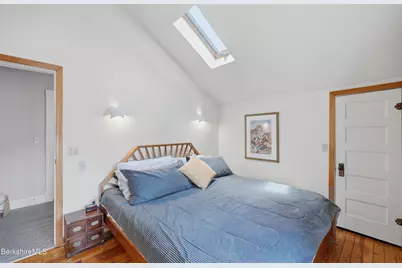 1121 North St, Pittsfield, MA 01201 - Photo 23