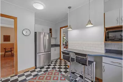 1121 North St, Pittsfield, MA 01201 - Photo 9