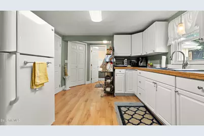 221 Corinth St, North Adams, MA 01247 - Photo 13