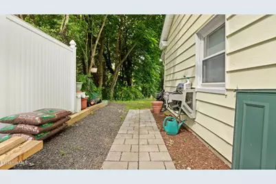 221 Corinth St, North Adams, MA 01247 - Photo 3
