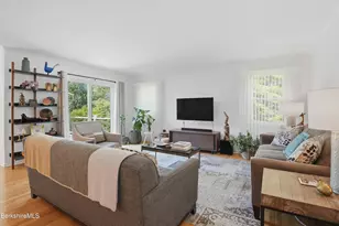 24 Walden Ln, Pittsfield, MA 01201 - Photo 5