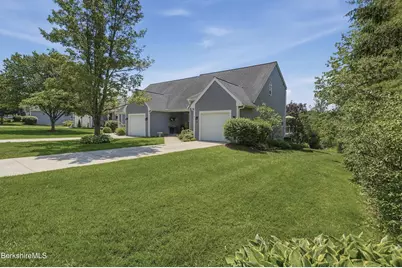 24 Walden Ln, Pittsfield, MA 01201 - Photo 31