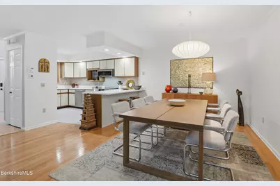 24 Walden Ln, Pittsfield, MA 01201 - Photo 9
