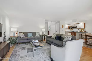 24 Walden Ln, Pittsfield, MA 01201 - Photo 7