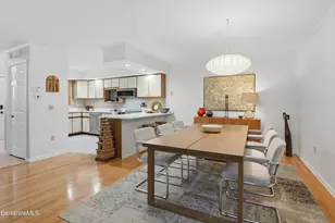 24 Walden Ln, Pittsfield, MA 01201 - Photo 9