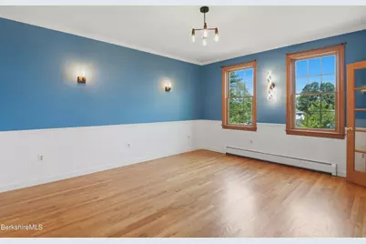 36 Meadow Ridge Dr, Pittsfield, MA 01201 - Photo 11
