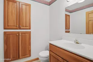 36 Meadow Ridge Dr, Pittsfield, MA 01201 - Photo 47