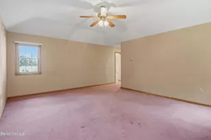 36 Meadow Ridge Dr, Pittsfield, MA 01201 - Photo 31