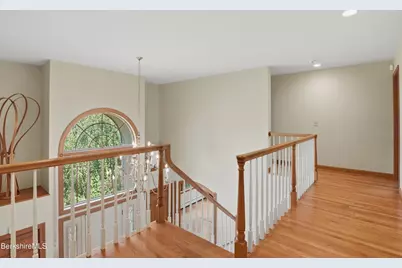 36 Meadow Ridge Dr, Pittsfield, MA 01201 - Photo 29