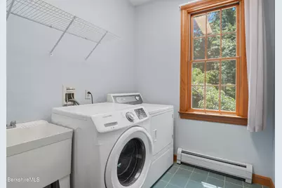 36 Meadow Ridge Dr, Pittsfield, MA 01201 - Photo 23