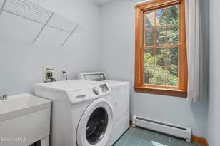 36 Meadow Ridge Dr, Pittsfield, MA 01201 - Photo 23