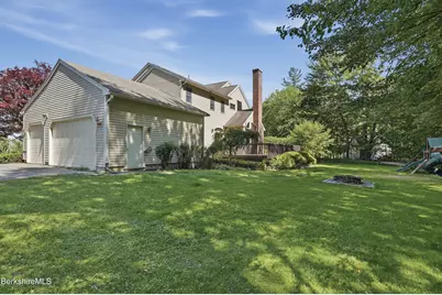 36 Meadow Ridge Dr, Pittsfield, MA 01201 - Photo 51