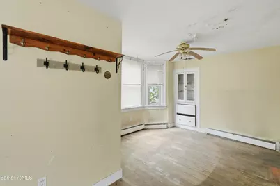 110 Elizabeth St, Pittsfield, MA 01201 - Photo 25