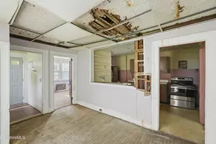 110 Elizabeth St, Pittsfield, MA 01201 - Photo 17