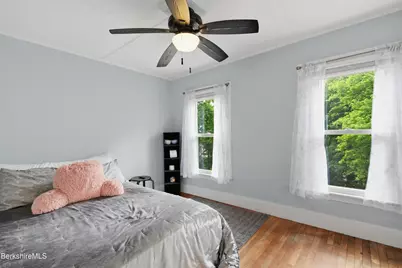33 Orchard St, Adams, MA 01220 - Photo 25