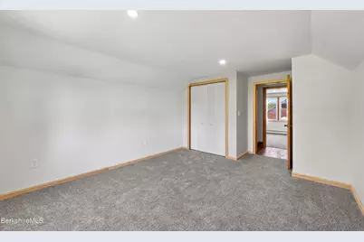 43 State St, Pittsfield, MA 01201 - Photo 25