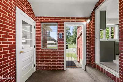 43 State St, Pittsfield, MA 01201 - Photo 23
