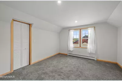 43 State St, Pittsfield, MA 01201 - Photo 27