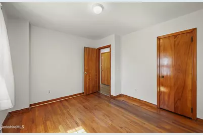 43 State St, Pittsfield, MA 01201 - Photo 21