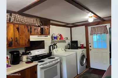 3664 Jacobs Ladder Rd, Becket, MA 01223 - Photo 15