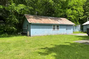 3664 Jacobs Ladder Rd, Becket, MA 01223 - Photo 7