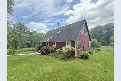 324 Oblong Rd, Williamstown, MA 01267 - Photo 1