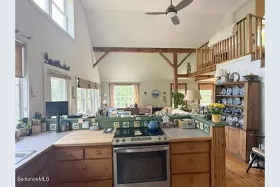 324 Oblong Rd, Williamstown, MA 01267 - Photo 5