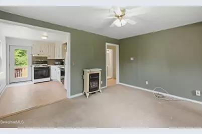 53 Off South St, Hinsdale, MA 01235 - Photo 7